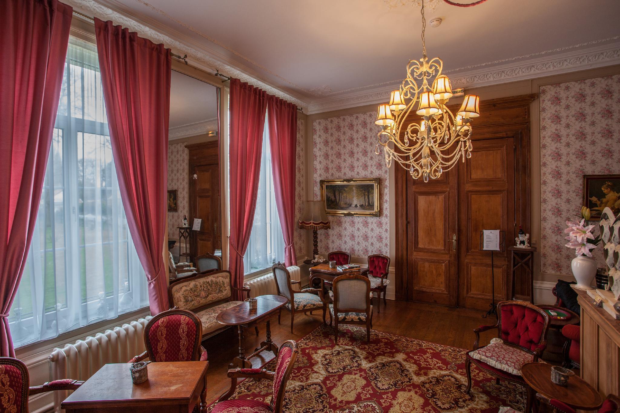 Bed and Breakfast Chateau De Moulin Le Comte Эр-сюр-ле-Лис Экстерьер фото